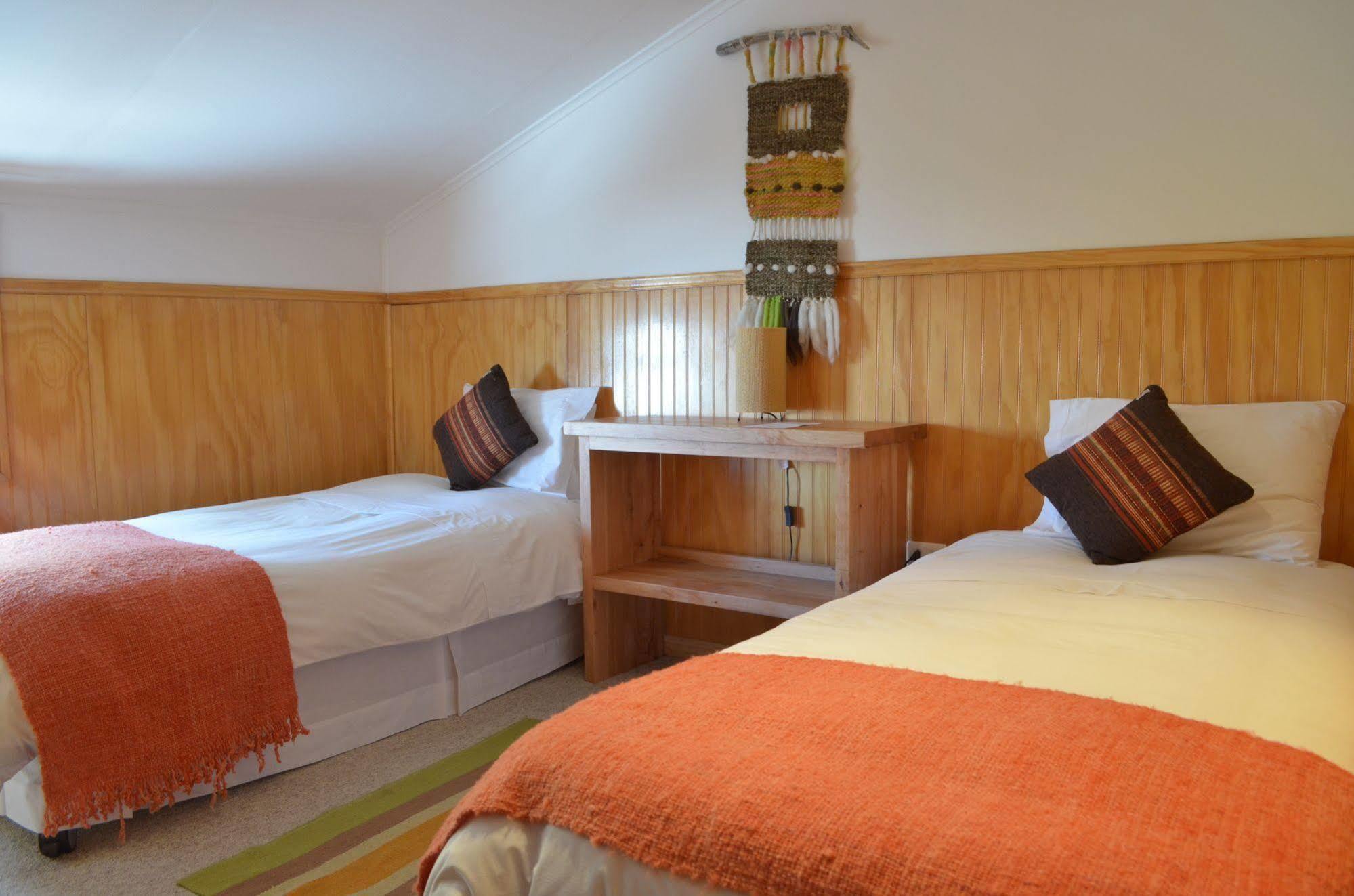 Hotel Aquaterra Puerto Natales Buitenkant foto