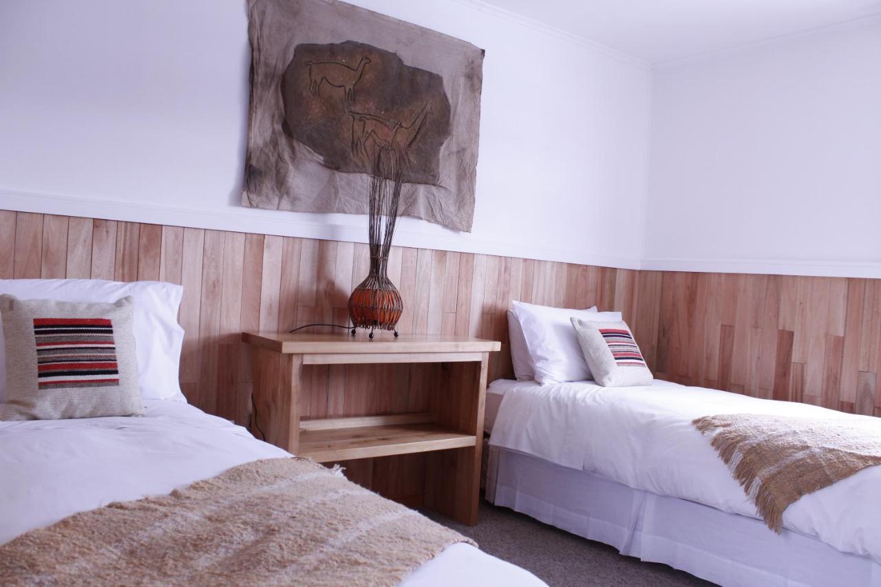 Hotel Aquaterra Puerto Natales Buitenkant foto
